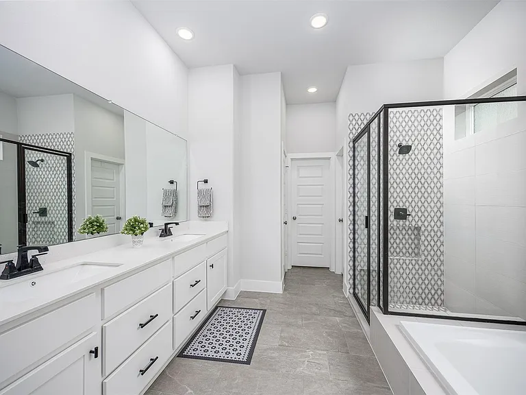 2331 Russett Forest Dr — Photo 10