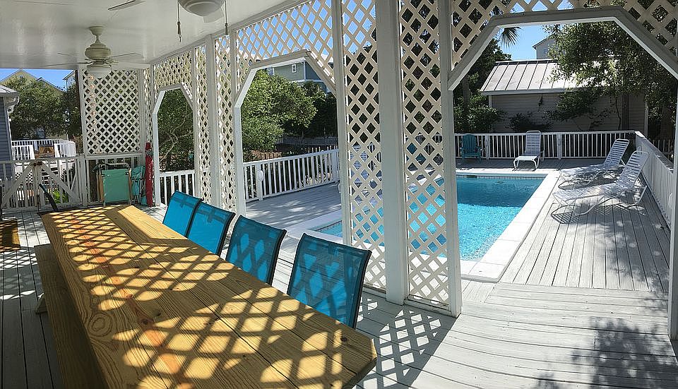 2nd image of 70 Barracuda St