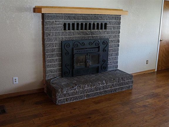 5th image of 255 N Fairfield Ave