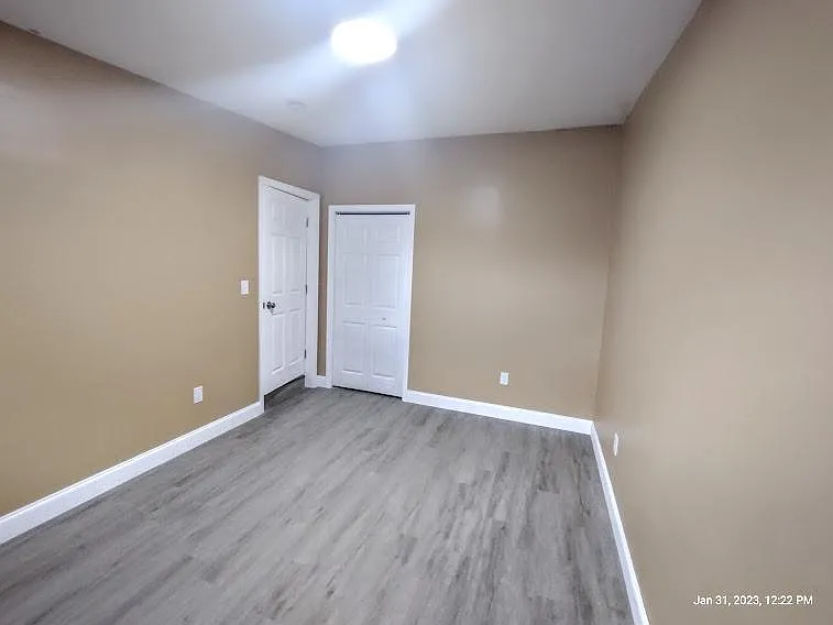 1362 Gardenia Ave — Photo 12