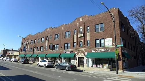 Linder/ Lawrence Apartments Photo 1