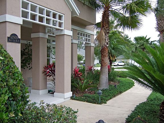 Walkway to Front Door