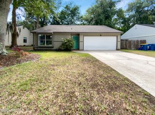 1478 Classic Oak Rd W, Jacksonville, FL 32225