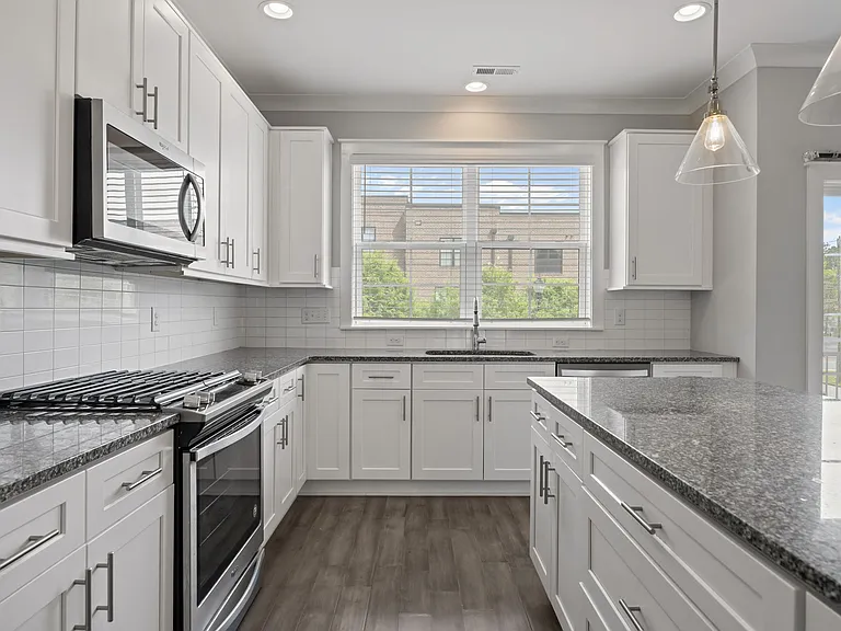 210 Asher Springs Cir — Photo 18