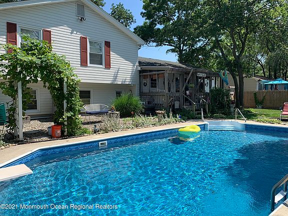2nd image of 1116 Mermaid Ave