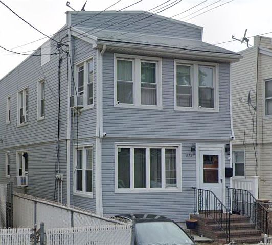 2nd image of 1872 E 53rd St Floor 1