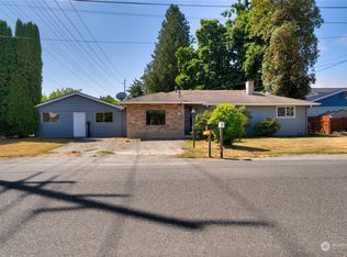 212 Kay Ave, Burlington, WA 98233