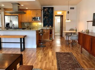 2858 Pine Tree Dr APT 8, Miami Beach, FL 33140