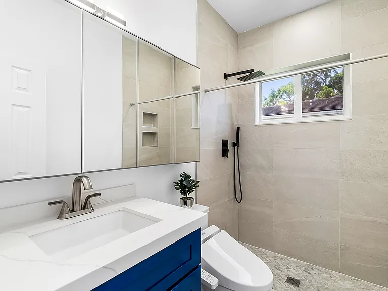 7800 SW 57th Ct — Photo 30