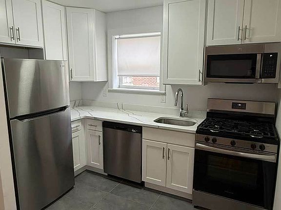 2nd image of 67-23 Cloverdale Blvd #3