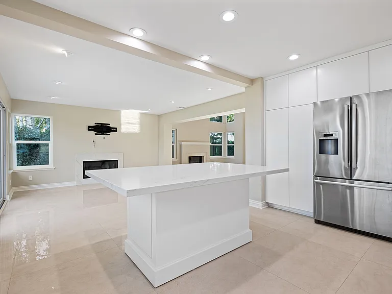 24675 Vista Cerritos — Photo 12