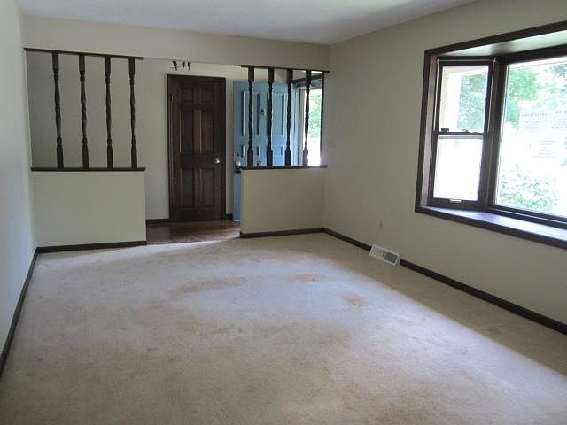 1st image of 3613 Cortland Dr