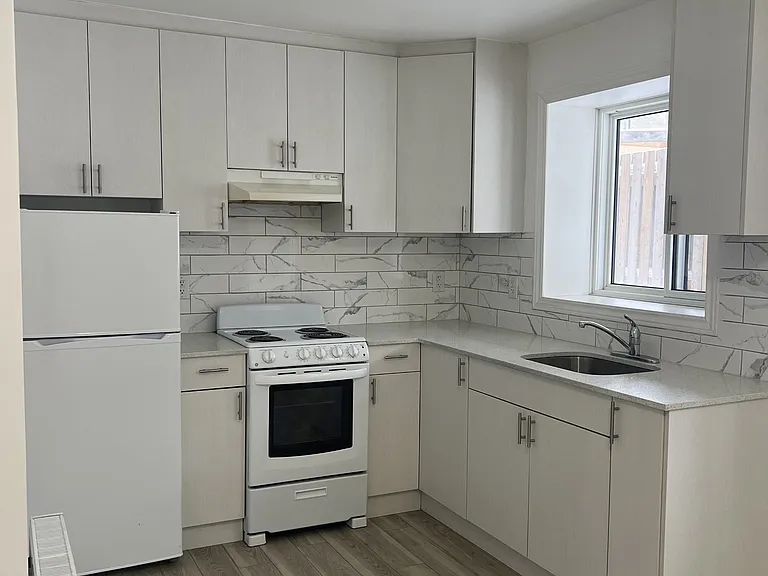 630 Cummings Ave — Photo 235