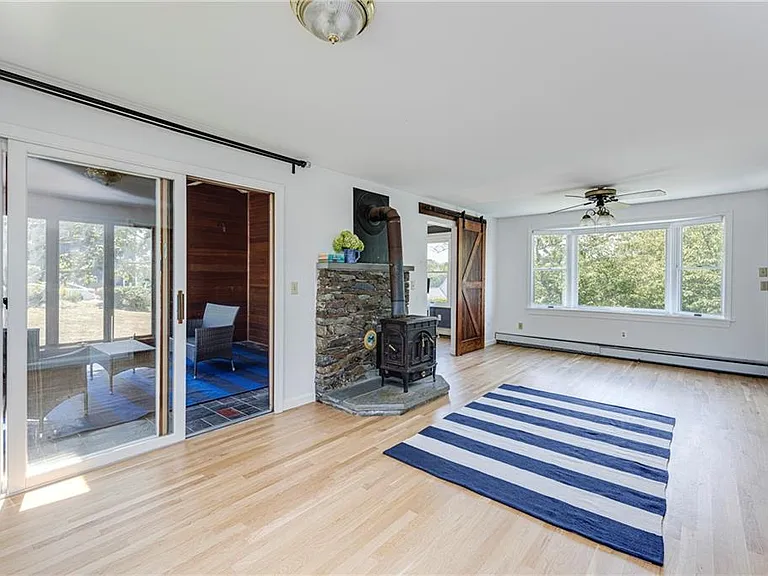 22 J H Dwyer Dr — Photo 13