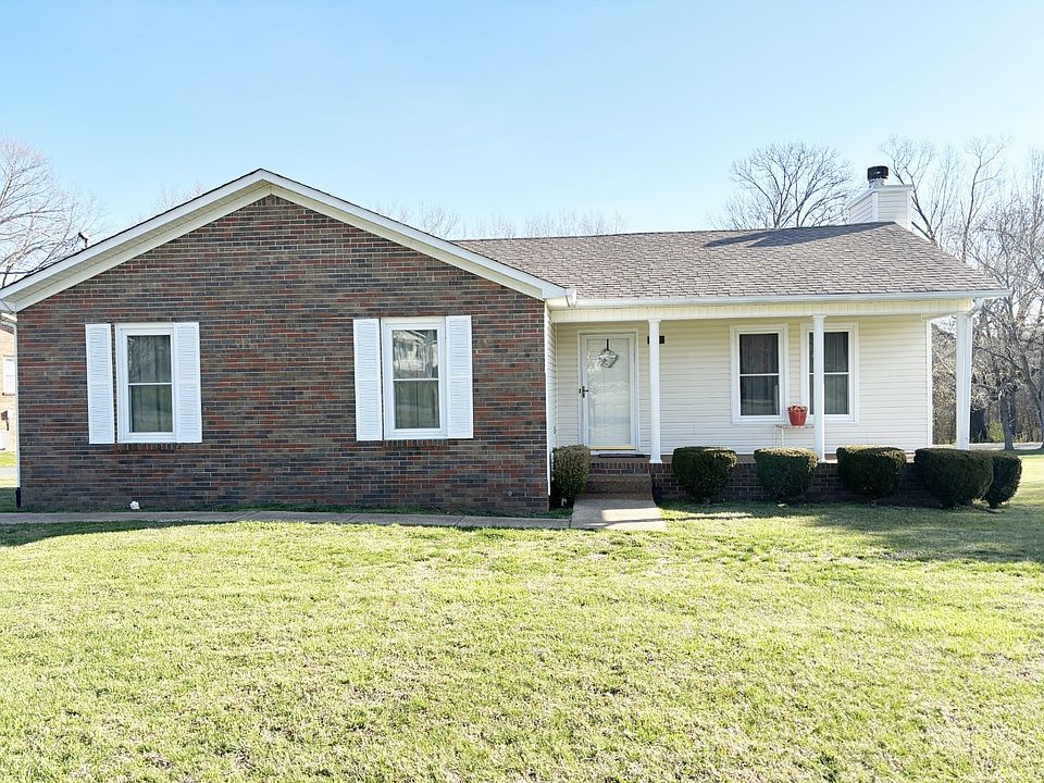 1st image of 1419 Bradshaw Dr