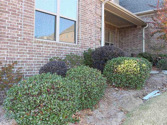 5th image of 156 Blackburn Dr