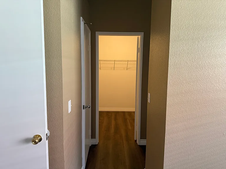 14819 Rosemary Dr — Photo 6