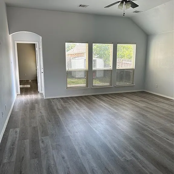 2049 Graham Ranch Rd — Photo 7