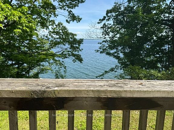 5th image of 2458 Howe Island Dr