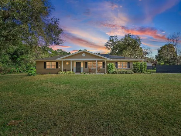 6001 E Noble Ln, Inverness, FL 34452