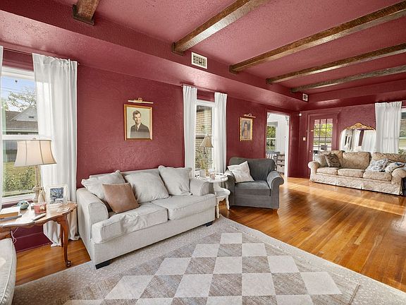 5th image of 327 N Ponsard St
