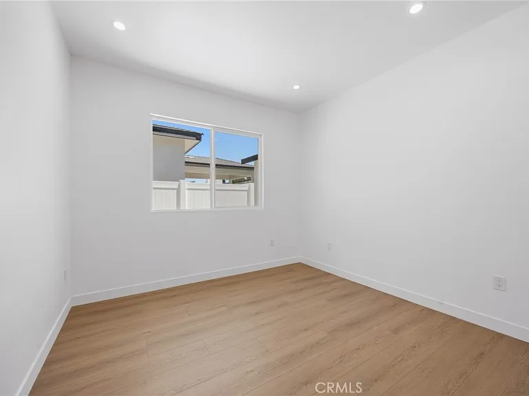 7649 Melvin Ave — Photo 14
