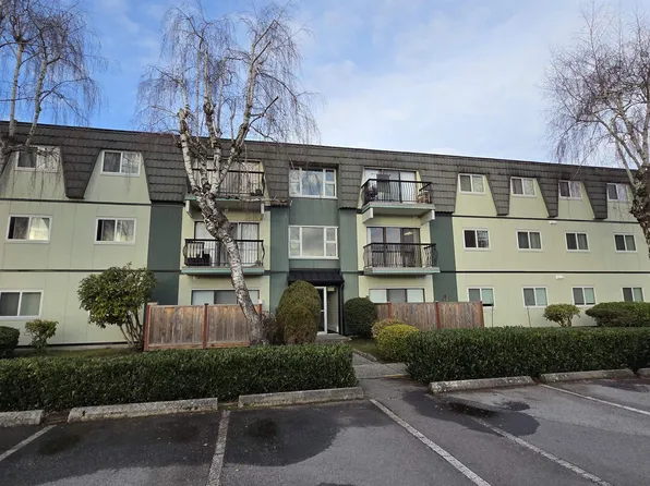 8091 Ryan Rd #142, Richmond, BC V7A 2E4