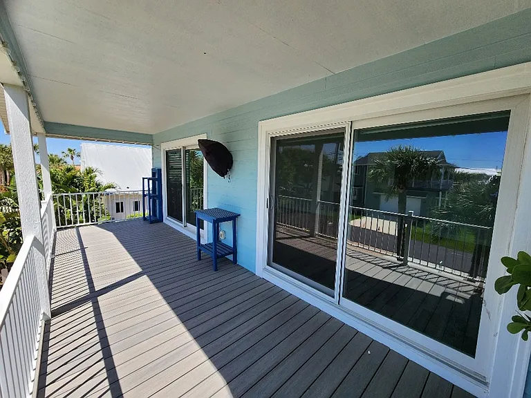 110 Surf St — Photo 33