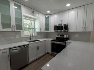 5363 63rd St N, Saint Petersburg, FL 33709