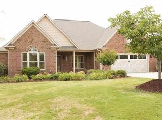 564 Chattooga Rd, Roebuck, SC 29376