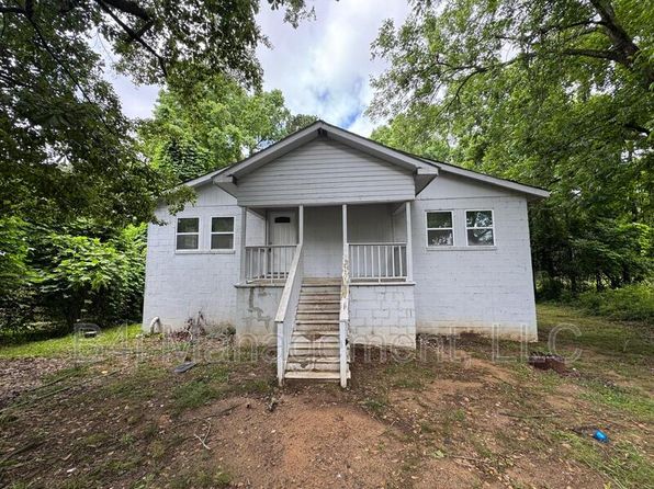 311 Walker Ave