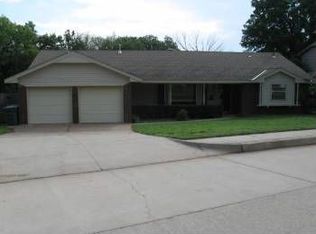 720 Pine Oak Dr, Edmond, OK 73034
