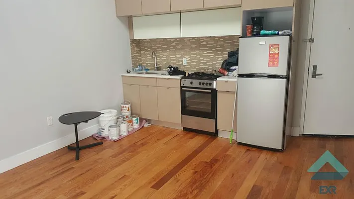 Rented by EXR | media 1