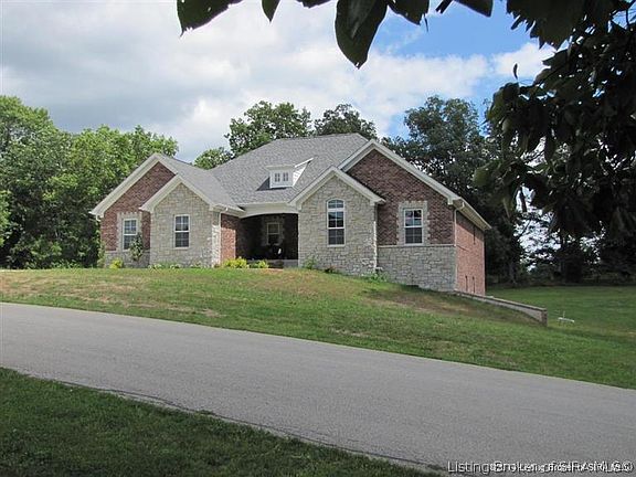 3rd image of 1242 Blossom Way