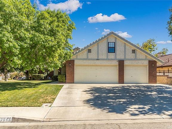 4th image of 2647 Brentwood Dr