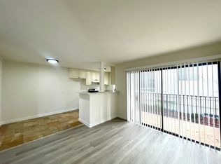 13925 Sherman Way, Van Nuys, CA 91405