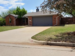 418 Jefferson Ave NW, Piedmont, OK 73078