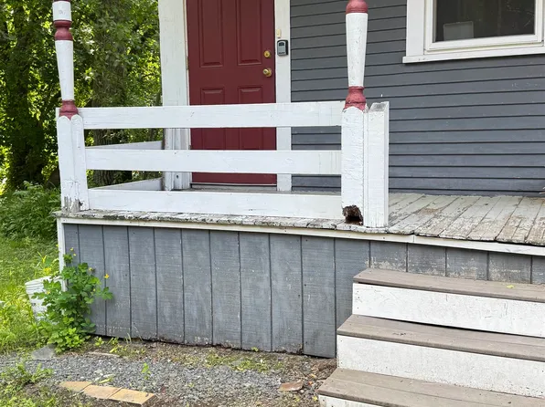 34 Center Street, Walpole, NH 03609