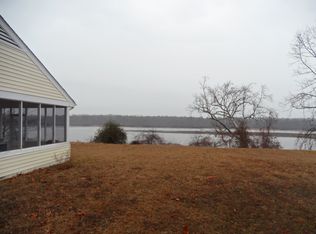 1815 Woodbury Rd, Walkerton, VA 23177