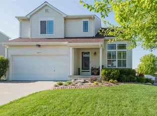 16008 Birch Ave, Omaha, NE 68136
