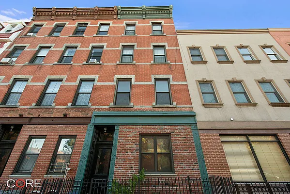 Rented by CORE | media 14