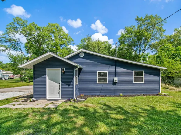 8 Ems B61 Ln, Warsaw, IN 46582