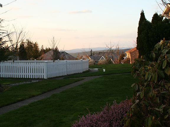 Cascade peekview front porch