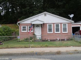 115 Wheelock Ave, Millbury, MA 01527