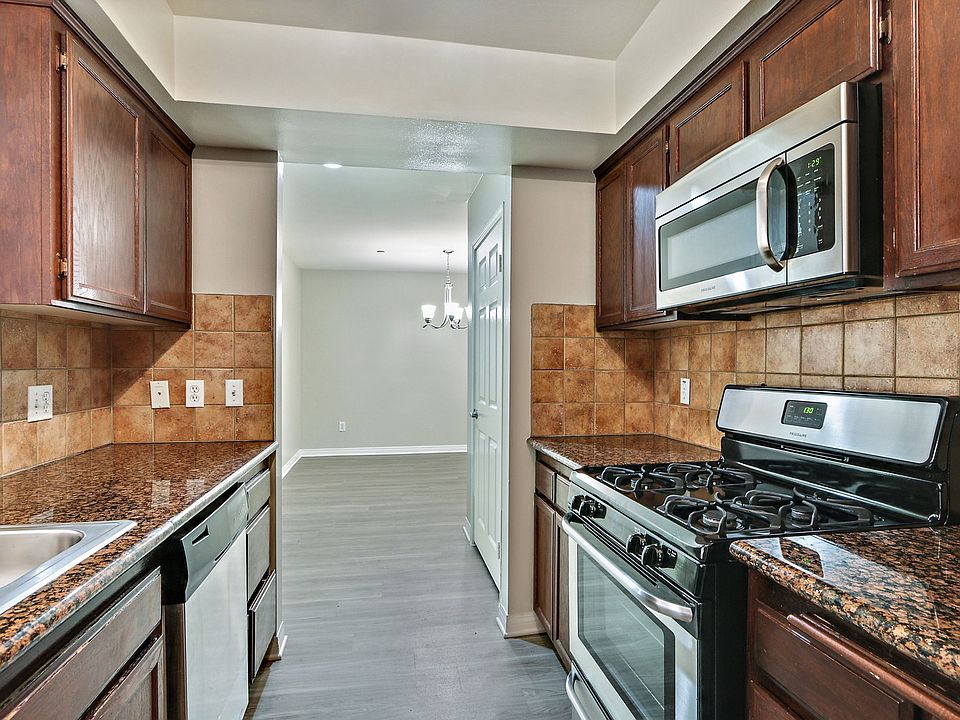 1st image of 813 Wilcox Ave APT 303