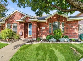 6613 Redwood Ln, The Colony, TX 75056