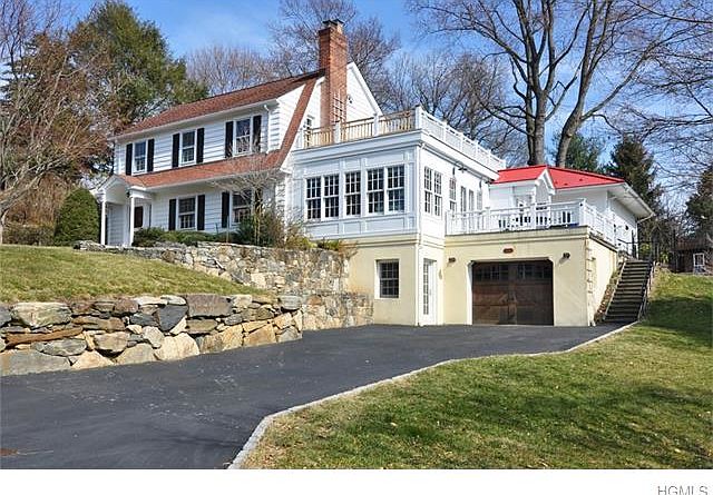 1st image of 20 Mount Pleasant Ln