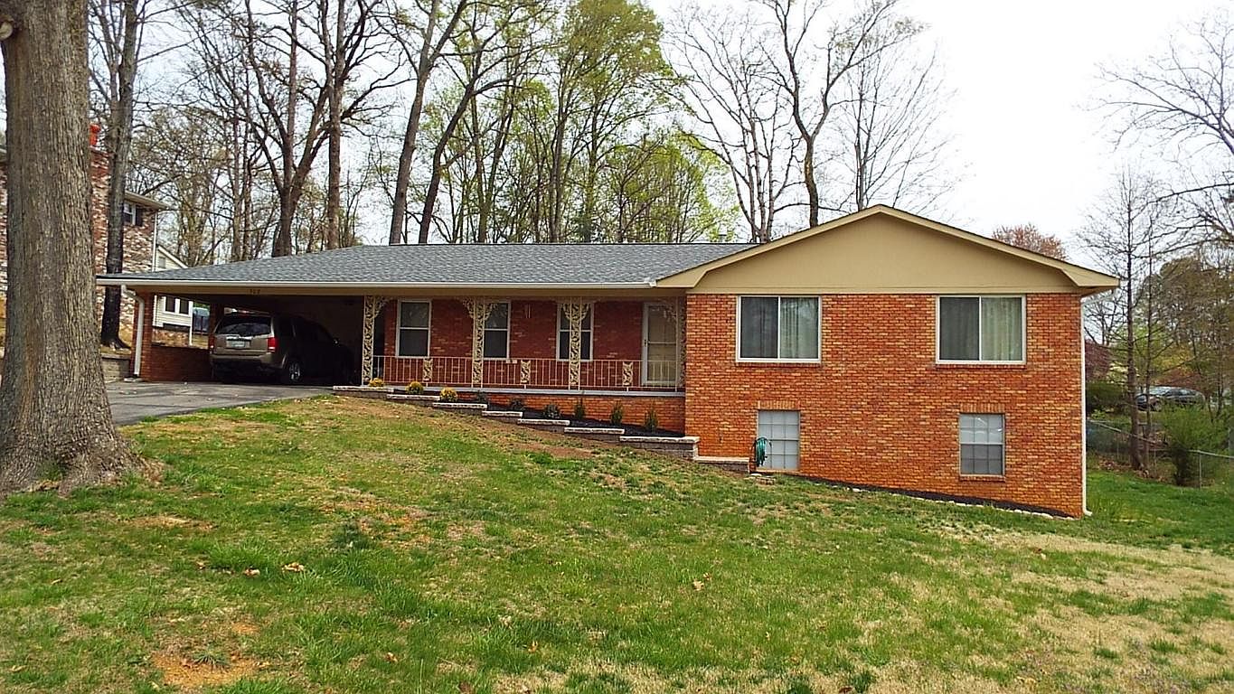 502 Sherwood Dr, Maryville, TN 37801 Zillow