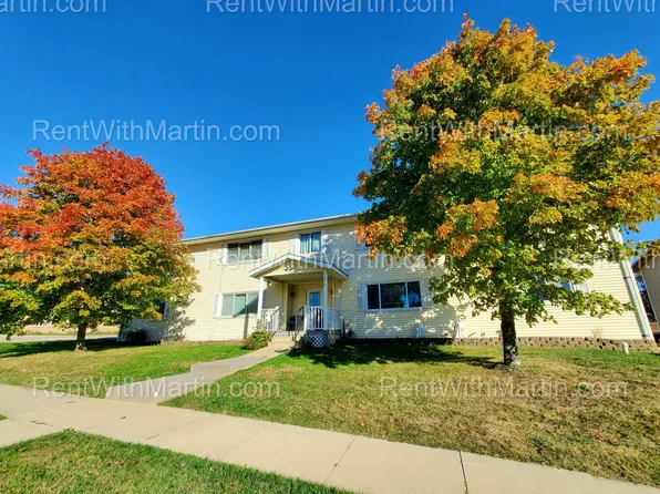 3853 Paige Drive 8 Plex, 3853 Paige Dr APT 3, Waterloo, IA 50702