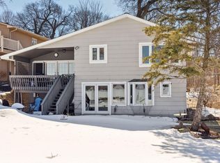 10 Bay St, Tonka Bay, MN 55331